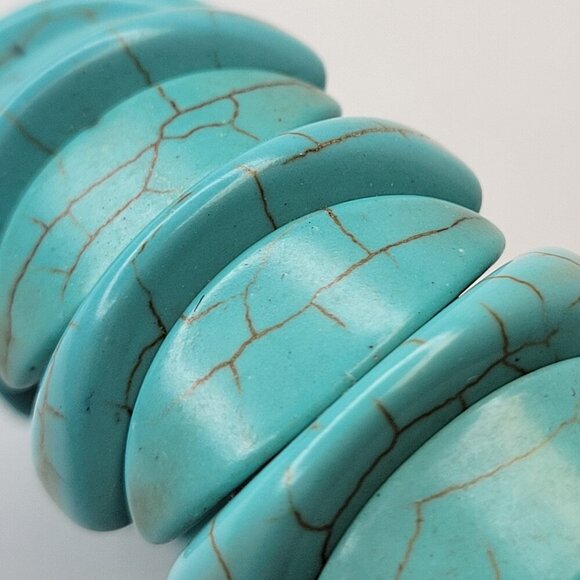 Turquoise Hued Bracelet Blue Stretchy Bracelet Elastic Lobster Tail Pattern - Picture 2 of 8